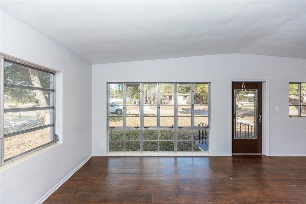 4726 Abaca St - Photo 4 of 20