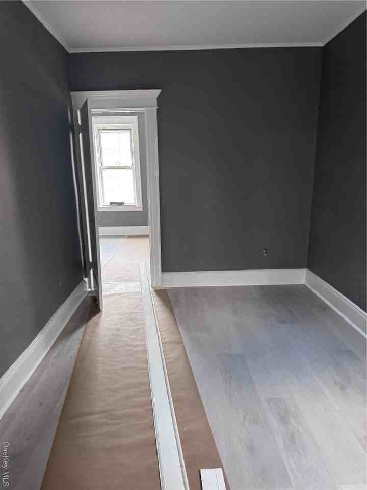 7015 66th St - Photo 7 of 7