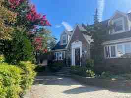 featured image of 214 Covert Ave #1