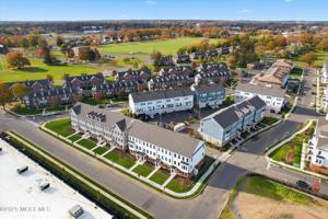 featured image of 4 Barton Ave