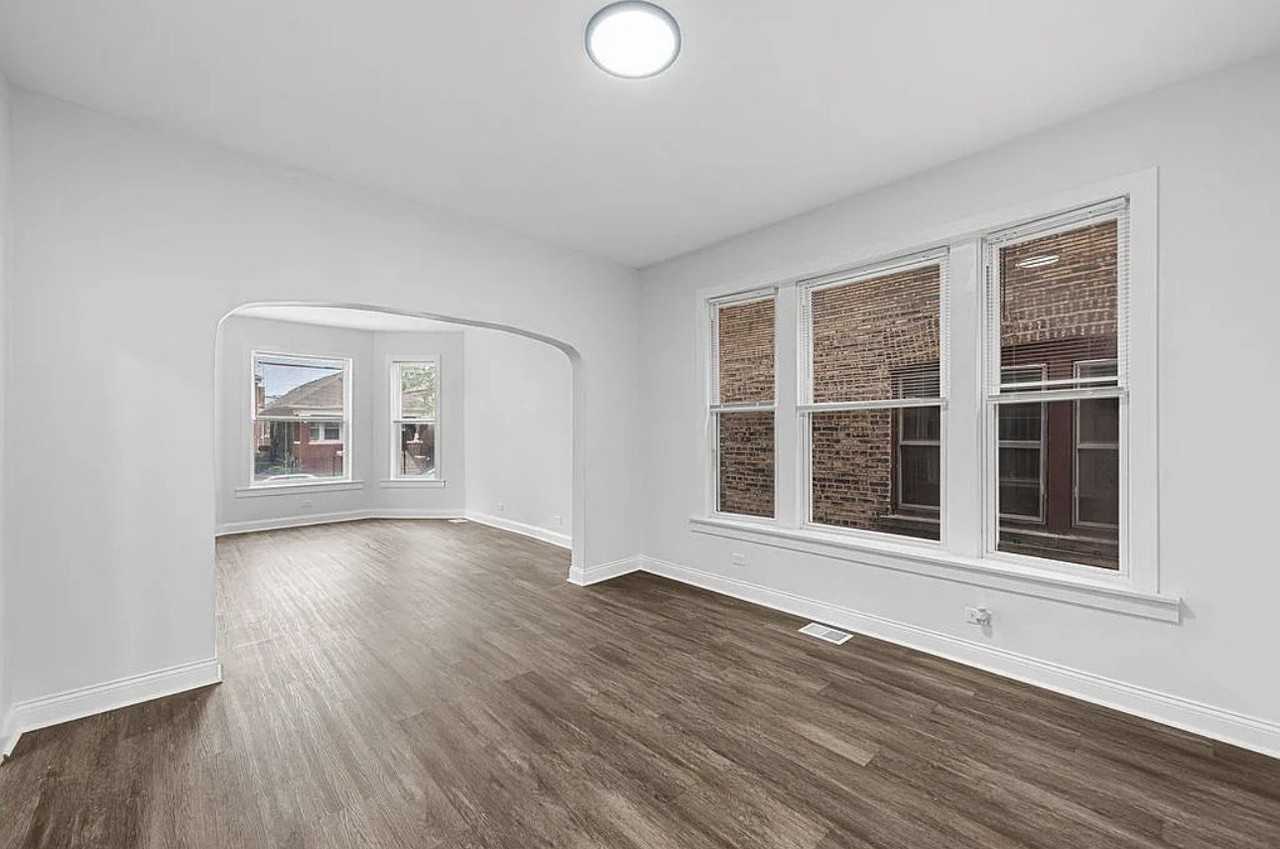 7912 S Ada St #1 - Photo 4 of 11