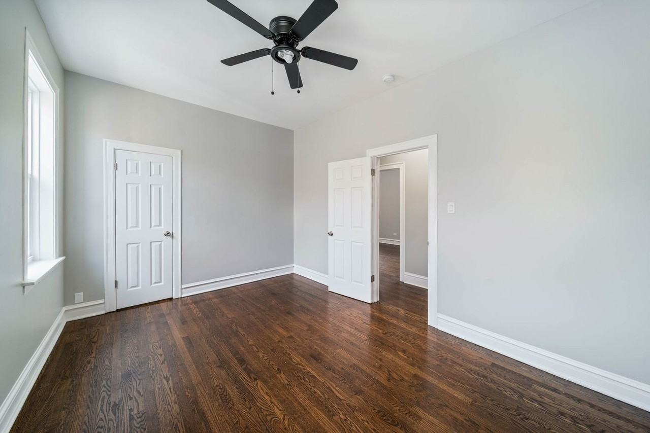 5426 W Jackson Blvd #2 - Photo 5 of 10