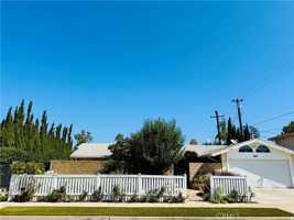 featured image of 1429 E Albion Ln