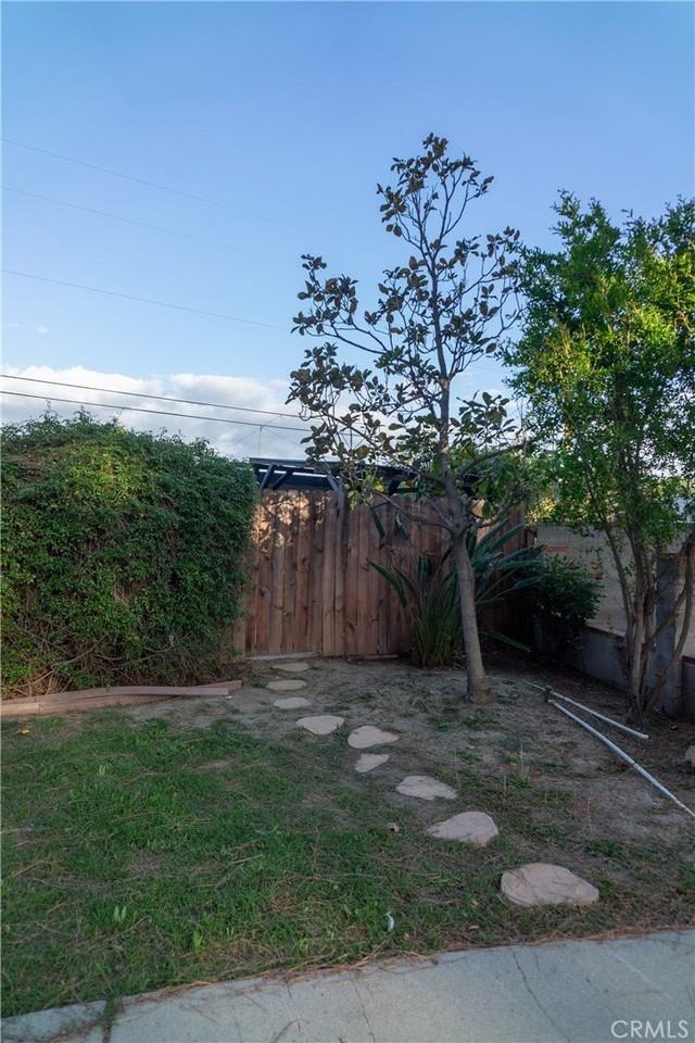 20121 Comanche Pl - Photo 3 of 50