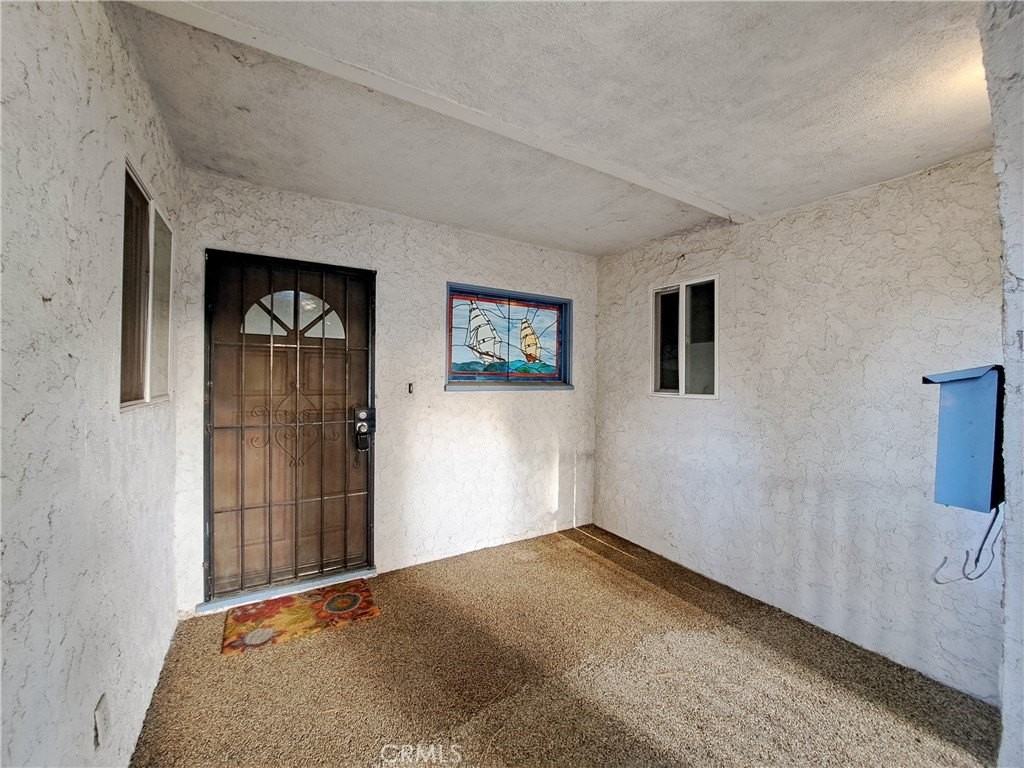 20121 Comanche Pl - Photo 6 of 50