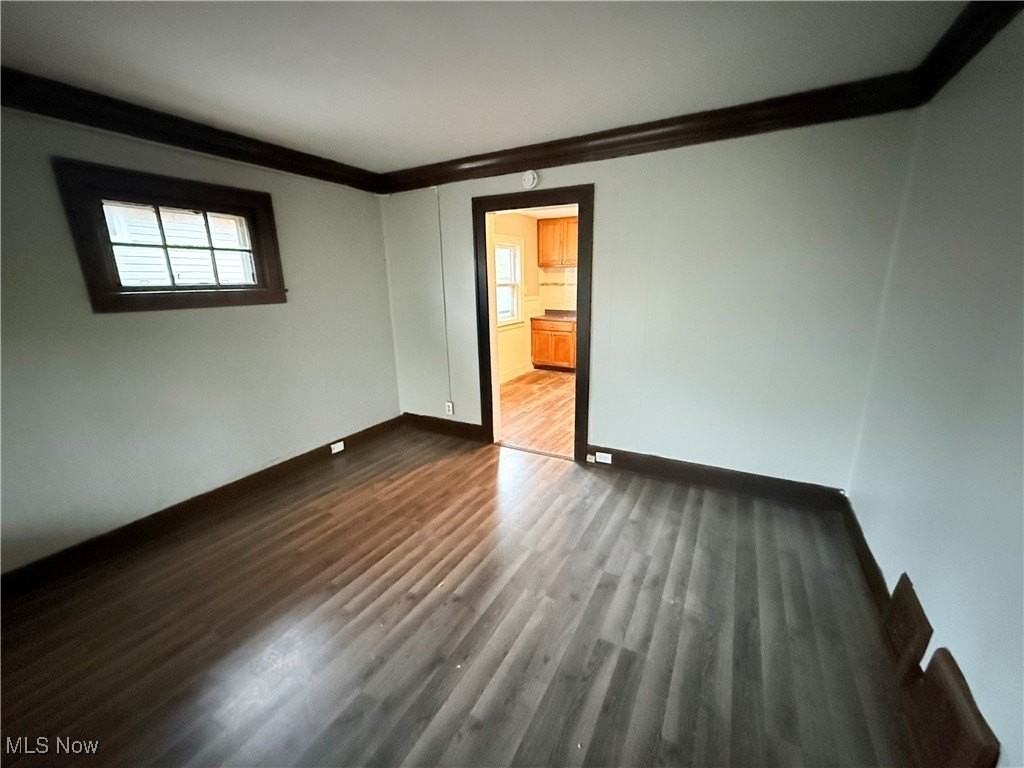 4124 E 139th St Unit 2 #2 - Photo 5 of 10