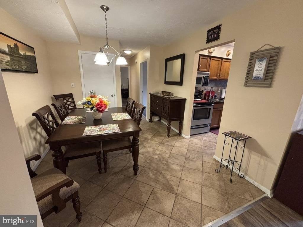 4220 Crystal Ct #3D - Photo 3 of 16