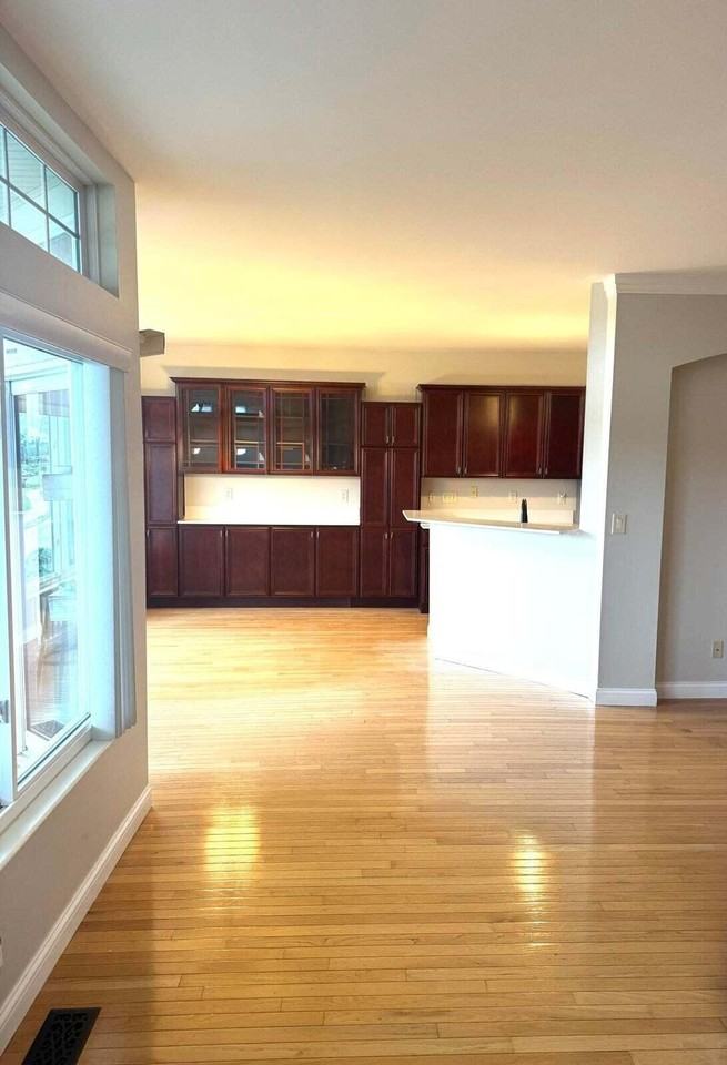 459 Pinnacle Way - Photo 6 of 29