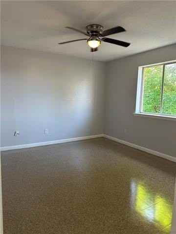 1918 Shalett St - Photo 4 of 8