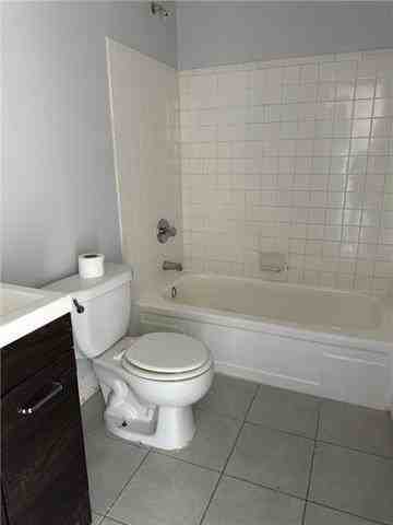 1918 Shalett St - Photo 7 of 8