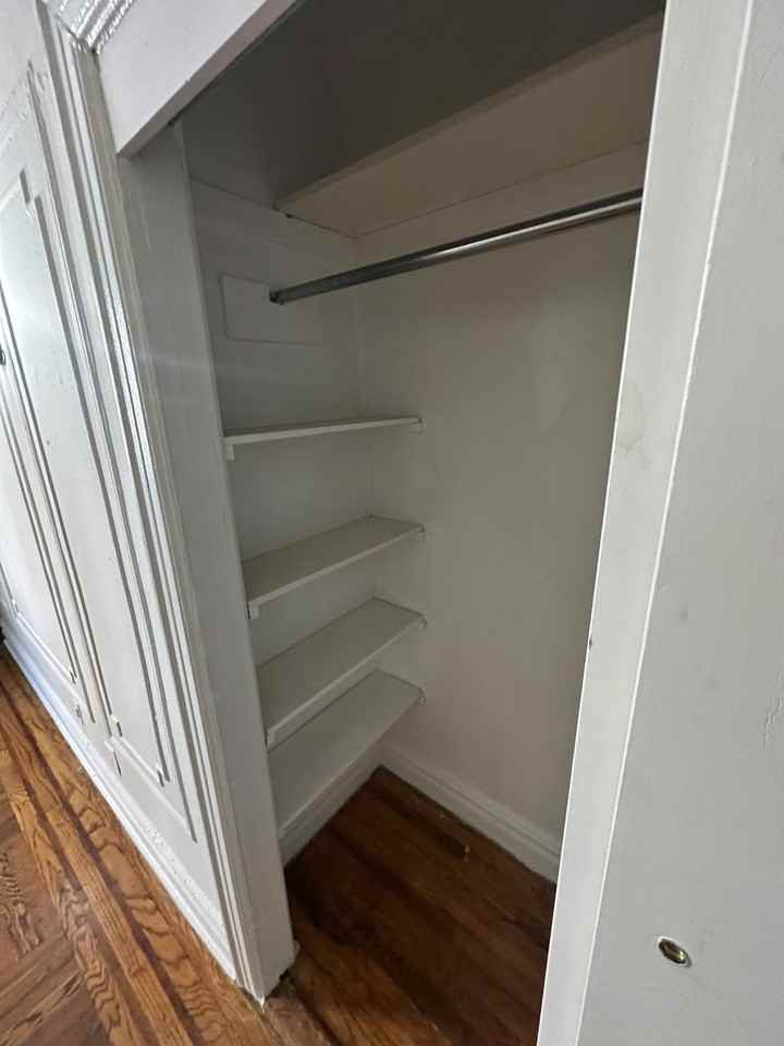 4141 46th St - Photo 3 of 8