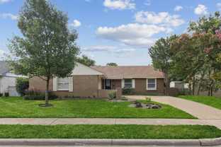 918 Sleepy Hollow Dr - Photo 1 of 1