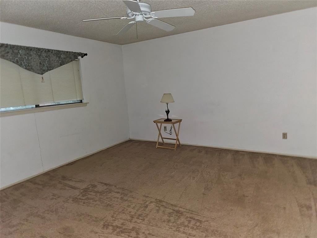 1807 Chittam Drive - Photo 3 of 10