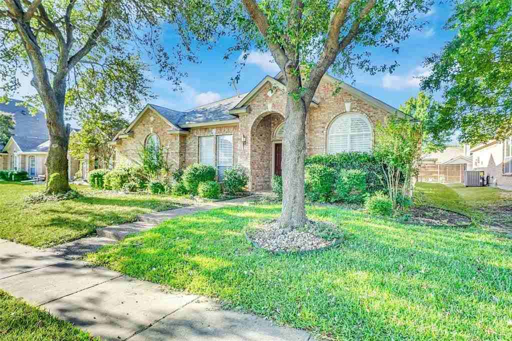 5409 Deer Brook Rd - Photo 2 of 31