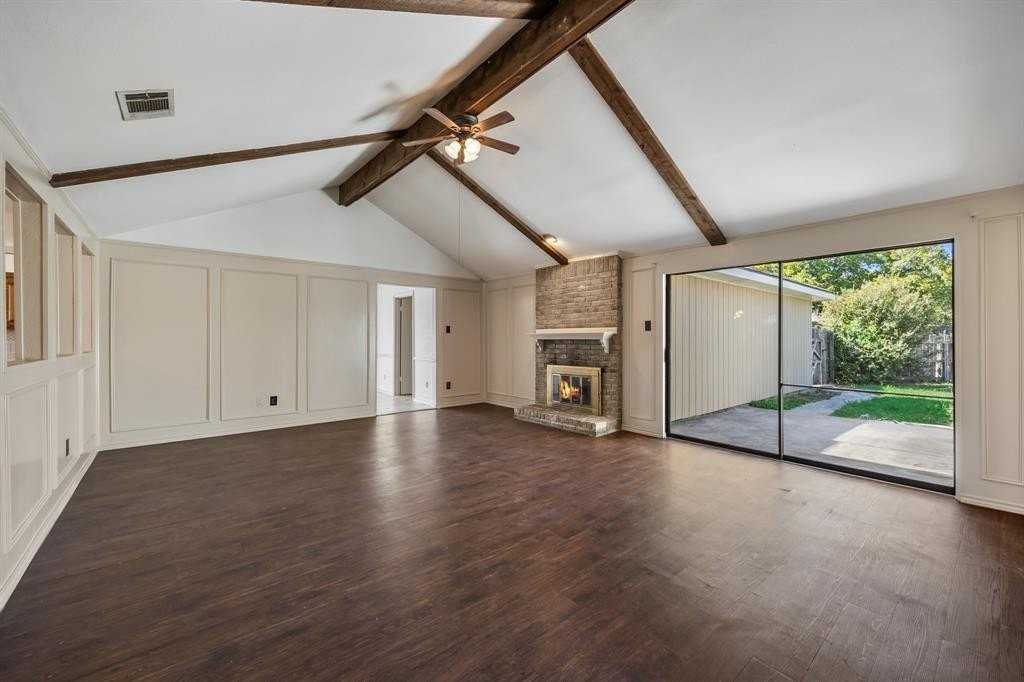 6305 Acapulco Dr - Photo 7 of 22