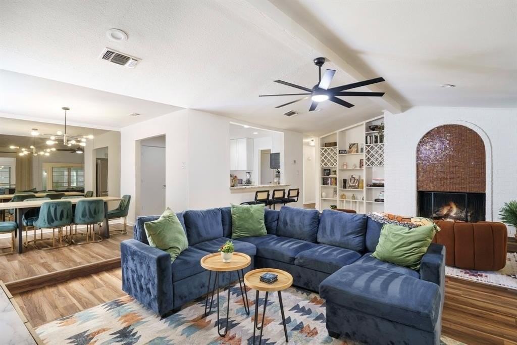 3508 Grande Bulevar - Photo 3 of 27