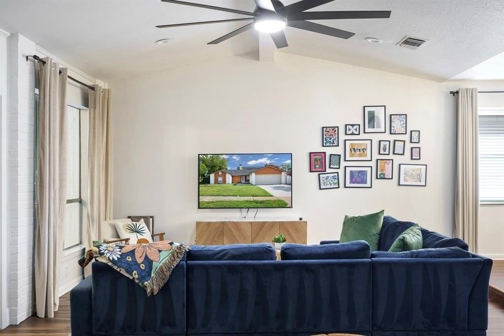 3508 Grande Bulevar - Photo 4 of 27