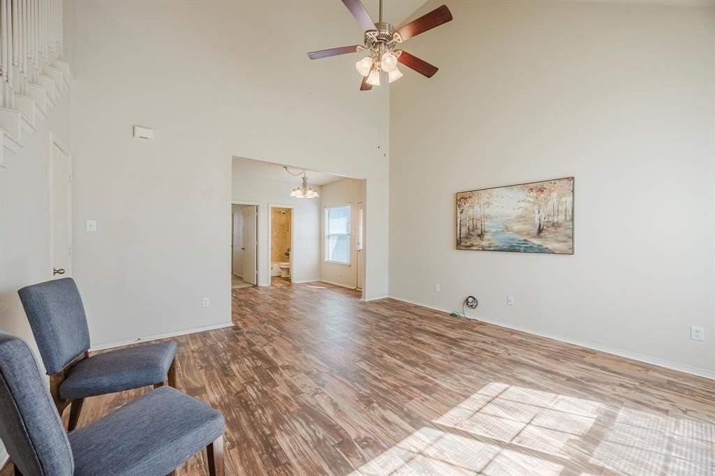 103 Janis Street #B - Photo 4 of 35