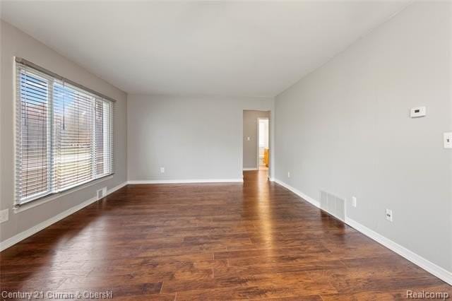 25616 W 10 Mile Rd - Photo 5 of 20