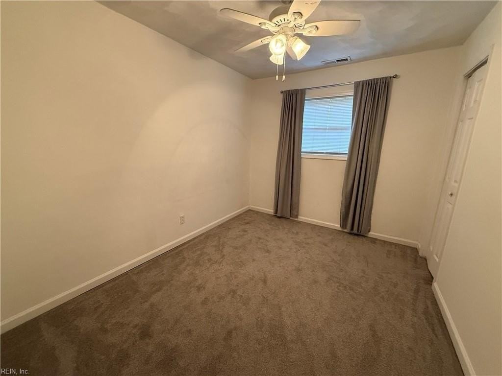 721 Farnham Ln - Photo 4 of 9