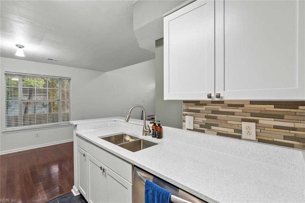 777 Drift Tide Drive - Photo 7 of 23