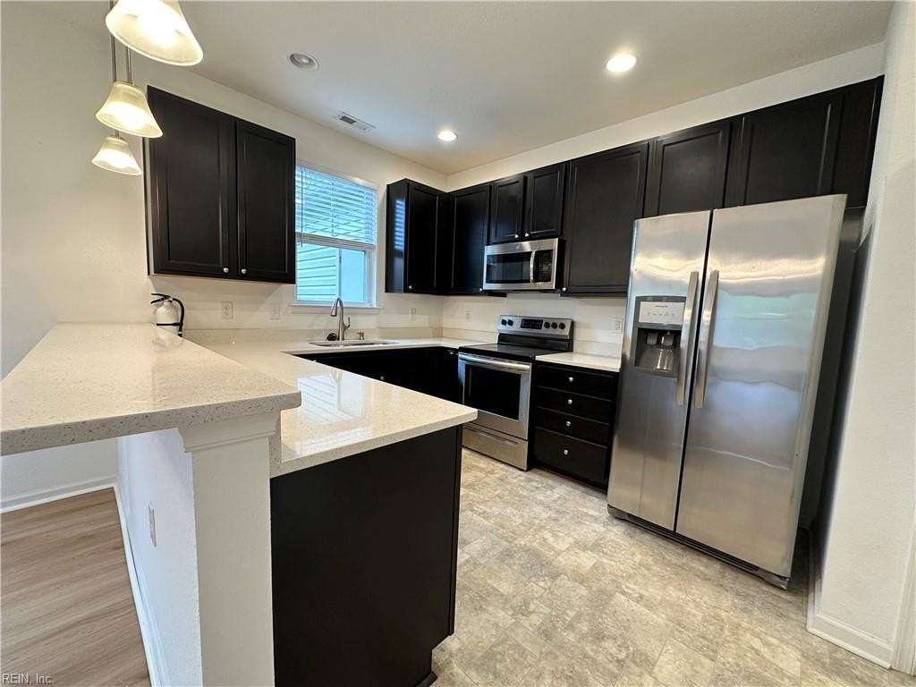 2802 Rowling Way - Photo 6 of 20