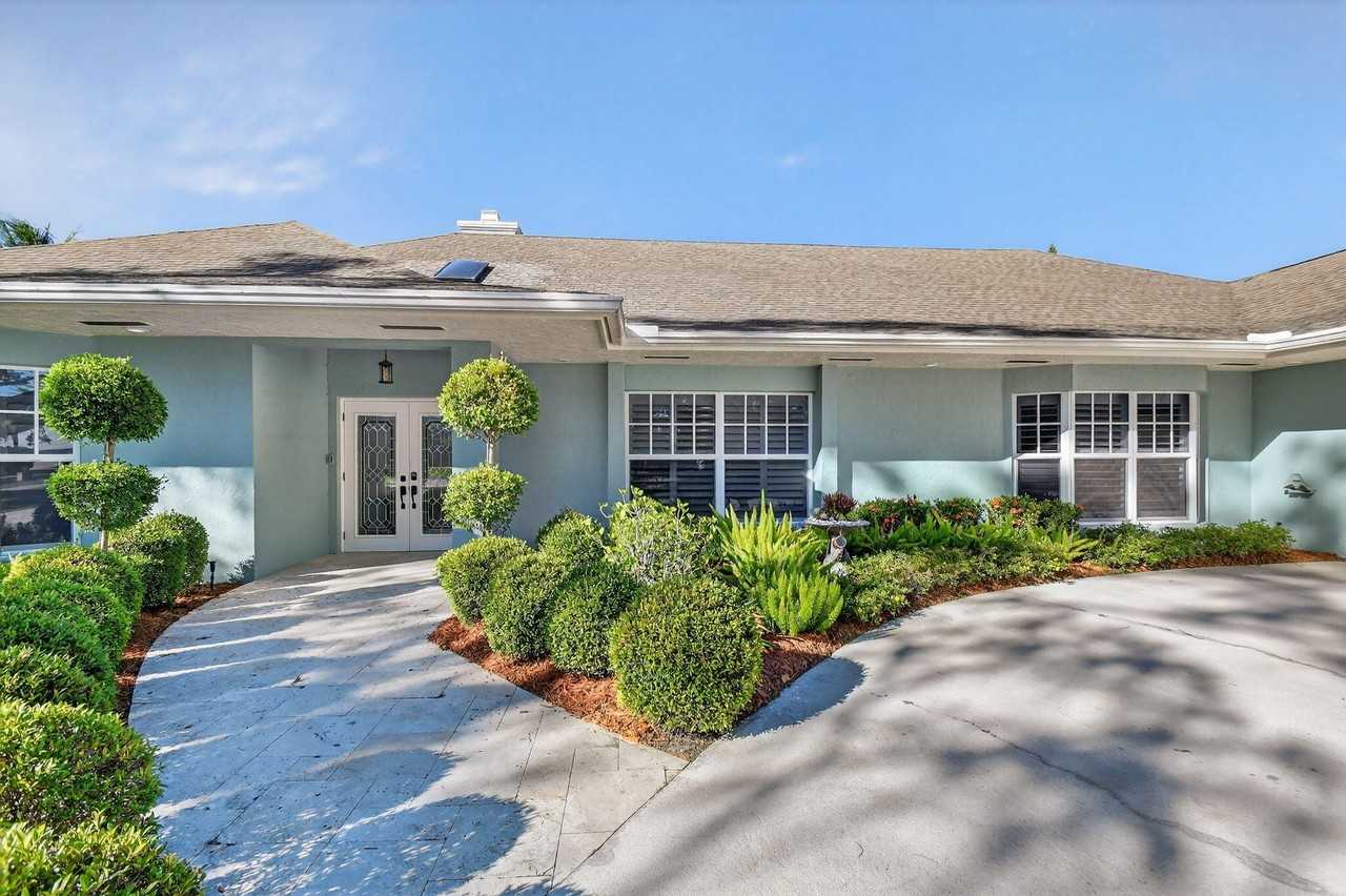 13172 Doubletree Cir - Photo 6 of 50