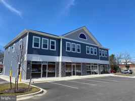 featured image of 1812 Main St Apt 203 #203