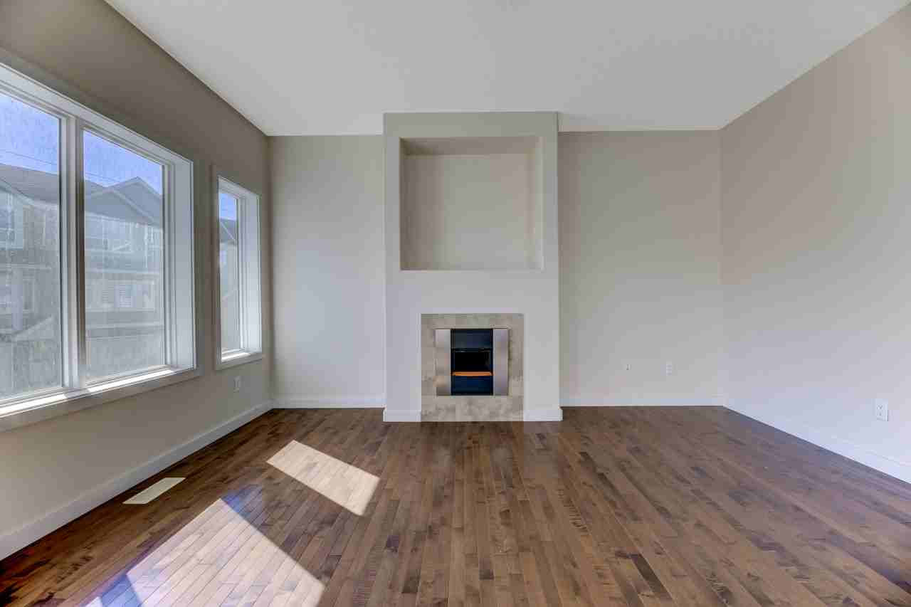 Carlton Pointe - Photo 3 of 16