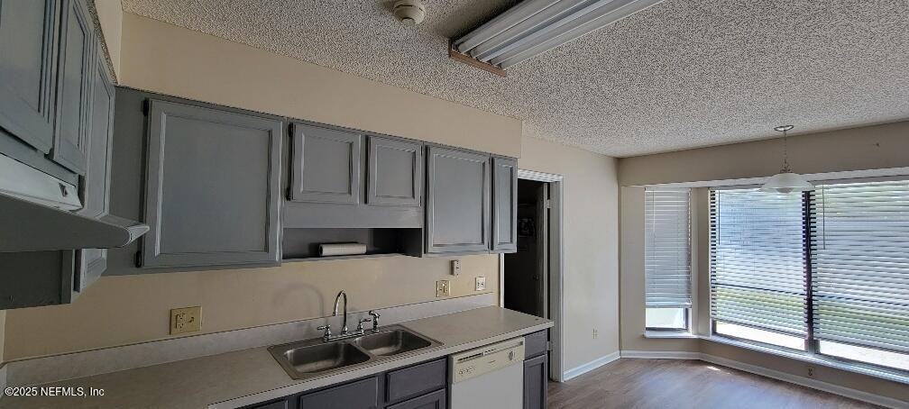 2321 Stonebridge Dr - Photo 6 of 21