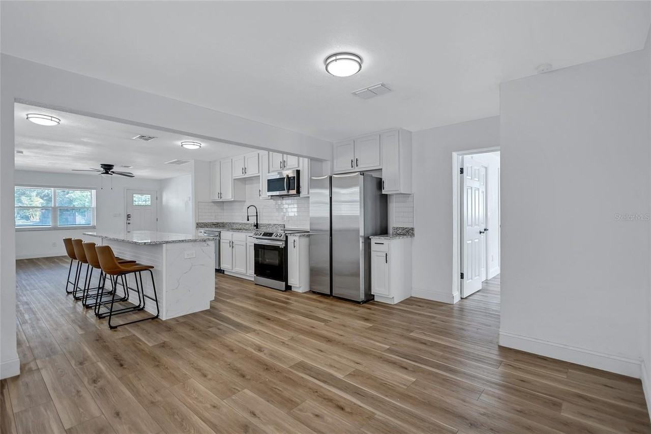 3700 14th Street North - Photo 7 of 42