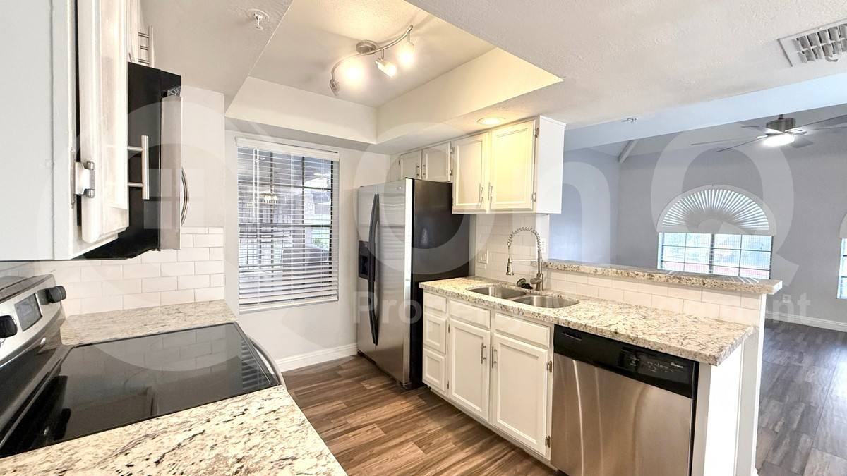 1211 N Miller Rd #149 - Photo 3 of 10