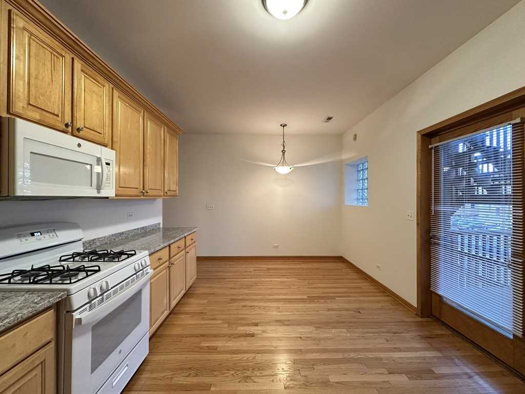 4101 North Kenmore Avenue #2S - Photo 6 of 21