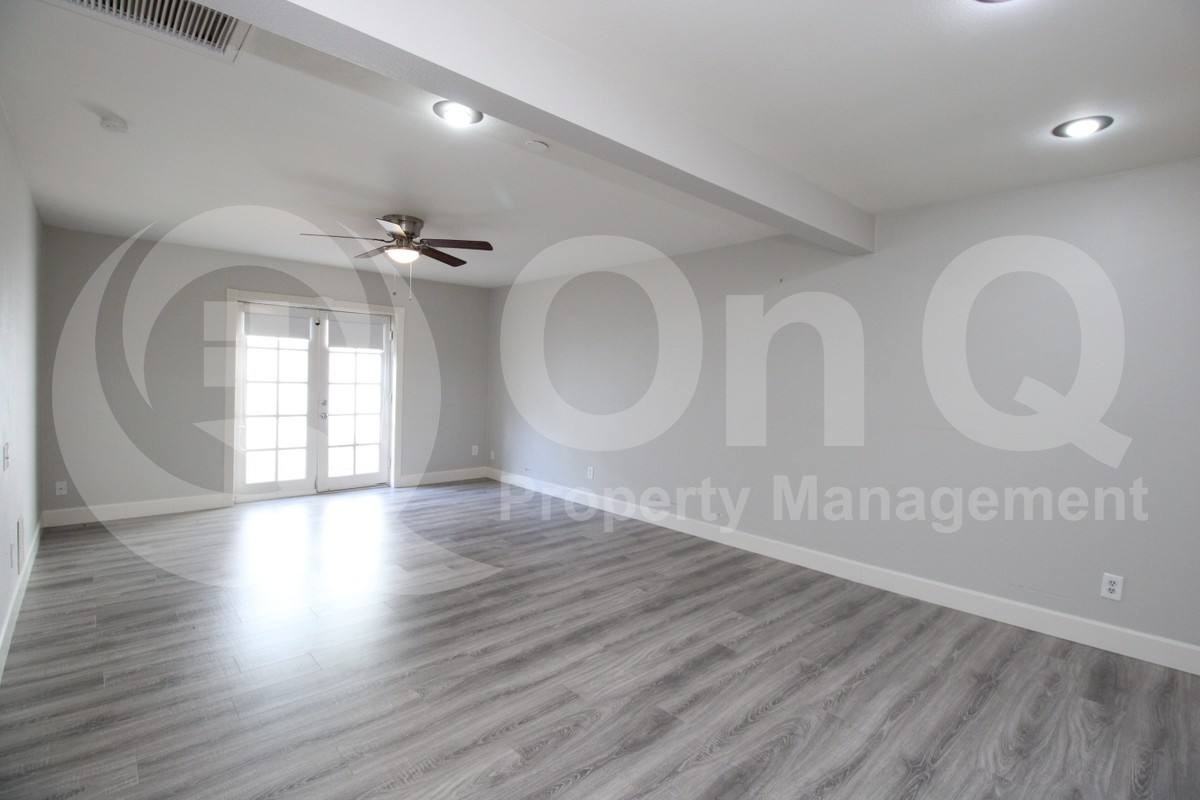 6149 E Delcoa Ave - Photo 2 of 10