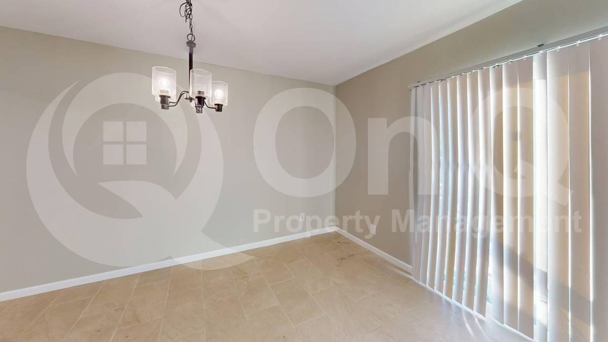 2921 W Saint Tropaz Ave #1 - Photo 7 of 10