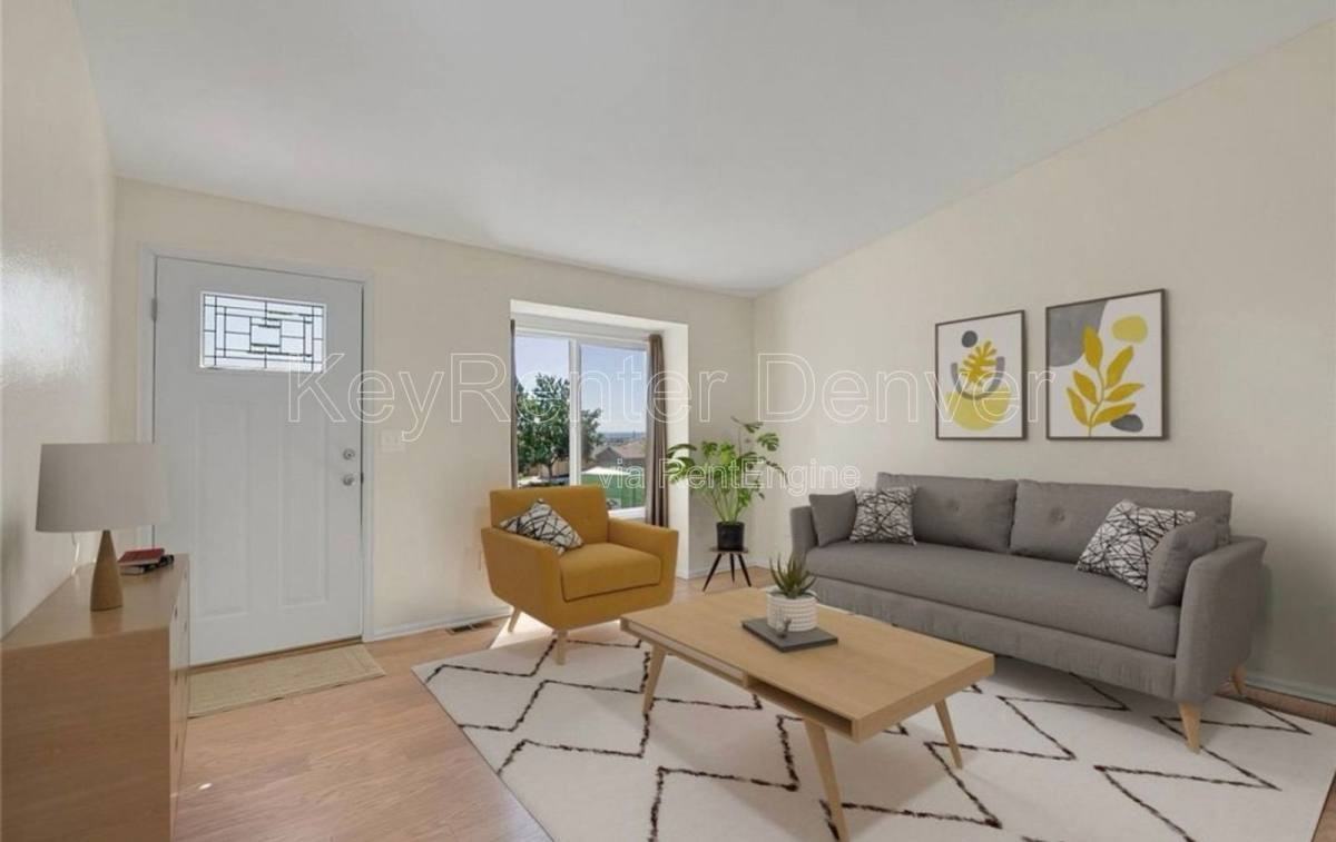 7421 Harlan Way - Photo 2 of 10