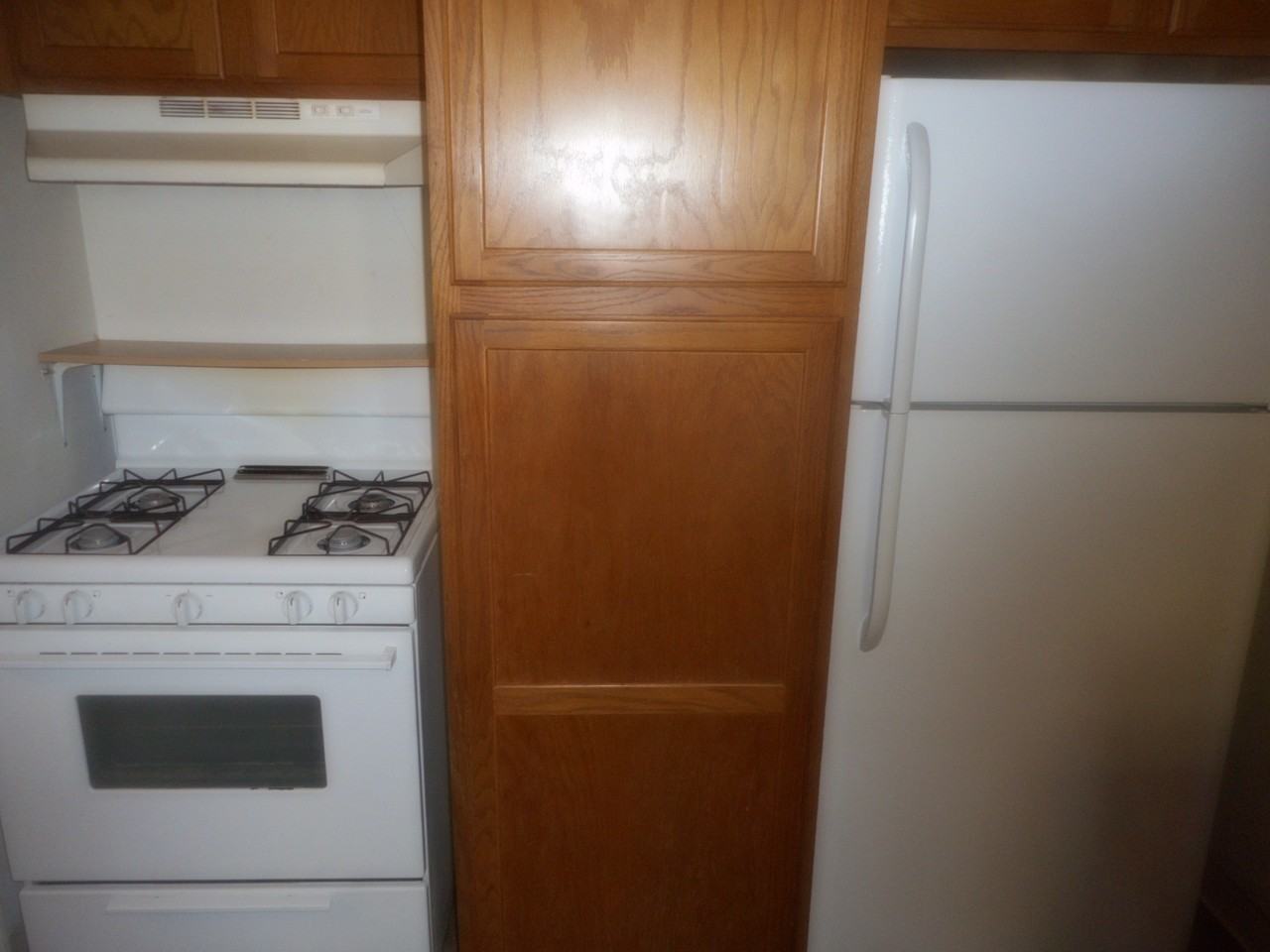 3412 W 32nd St - Photo 5 of 17