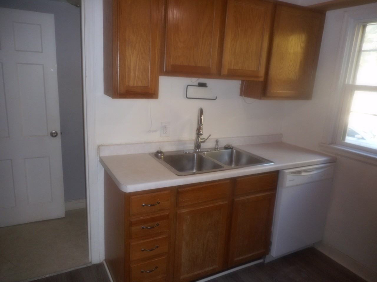 3412 W 32nd St - Photo 6 of 17