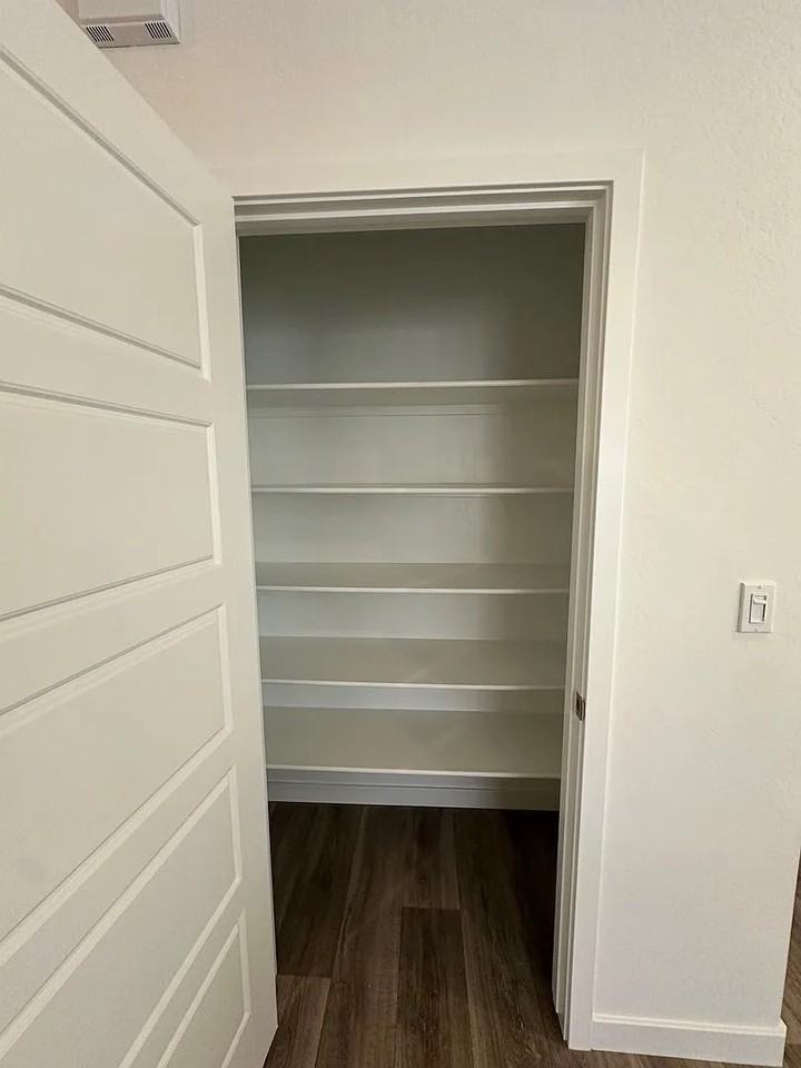 2502 Ward - Photo 3 of 14