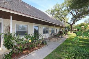 featured image of 670 Green Valley Rd #F9