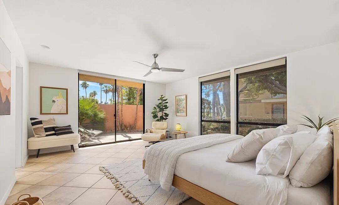 2501 N Indian Canyon Dr - Photo 2 of 29