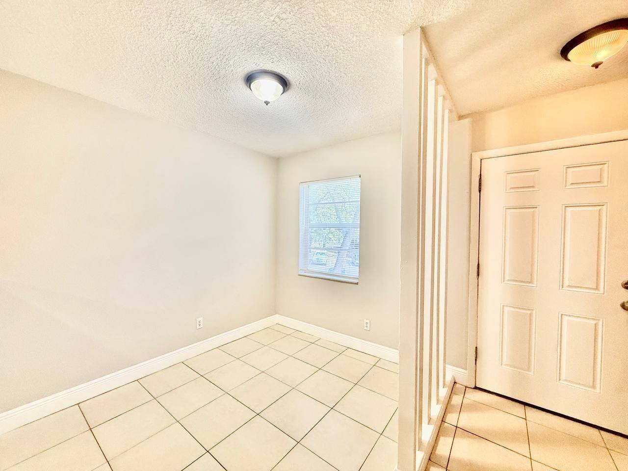 7156 E Bank Dr - Photo 4 of 23