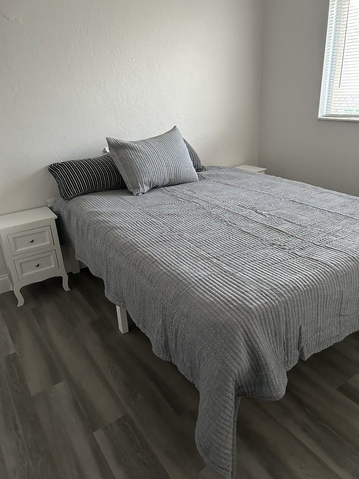 413 Ne 24th Pl #413 - Photo 4 of 15