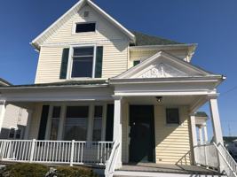 featured image of 220 W Hardin St