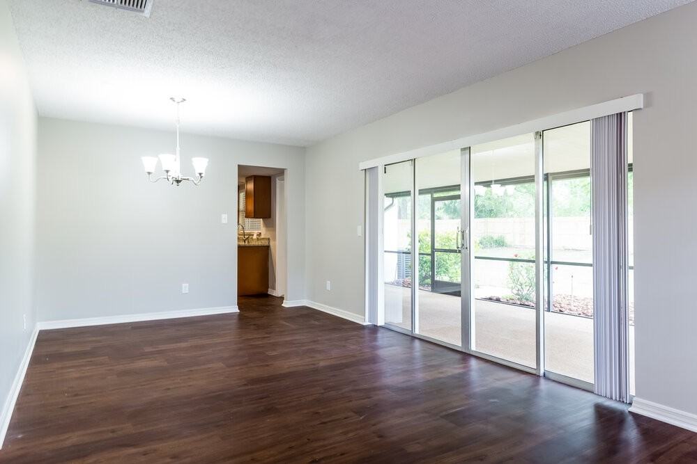 948 March Hare Ct - Photo 7 of 15