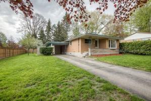 featured image of Lakeside Dr & Broadleaf Pl #1