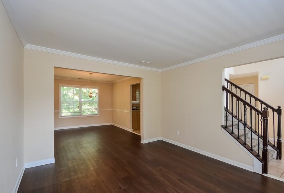 919 Garden Meadows Ct - Photo 4 of 17