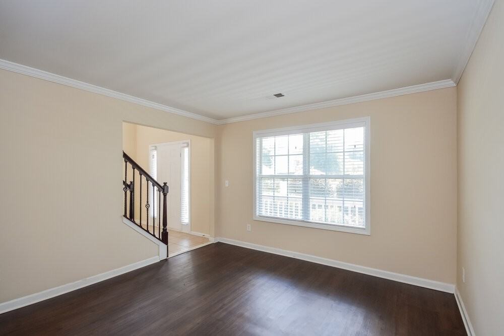 919 Garden Meadows Ct - Photo 5 of 17