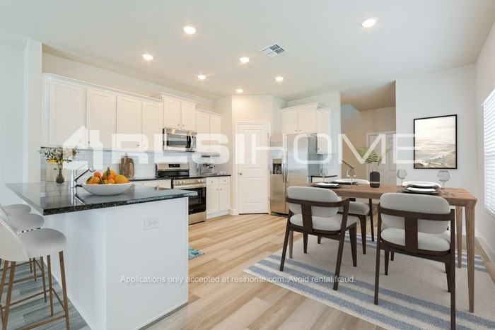 5222 Inglewood Dr - Photo 4 of 17