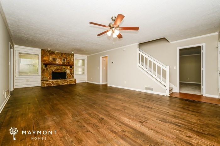 245 Devilla Ct - Photo 5 of 12